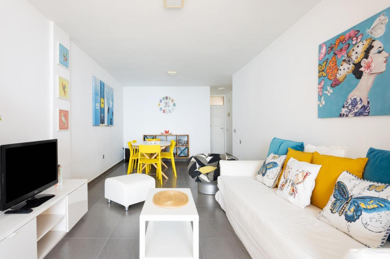 Frontline Penthouse With Heated Pool And Parking Apartment Los Cristianos  Exterior photo