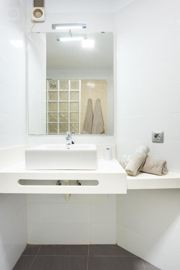 Frontline Penthouse With Heated Pool And Parking Apartment Los Cristianos  Exterior photo