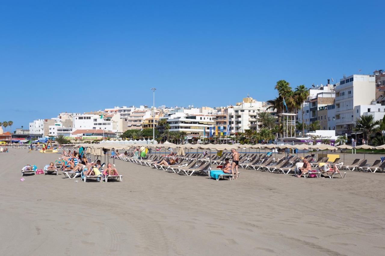 Frontline Penthouse With Heated Pool And Parking Apartment Los Cristianos  Exterior photo